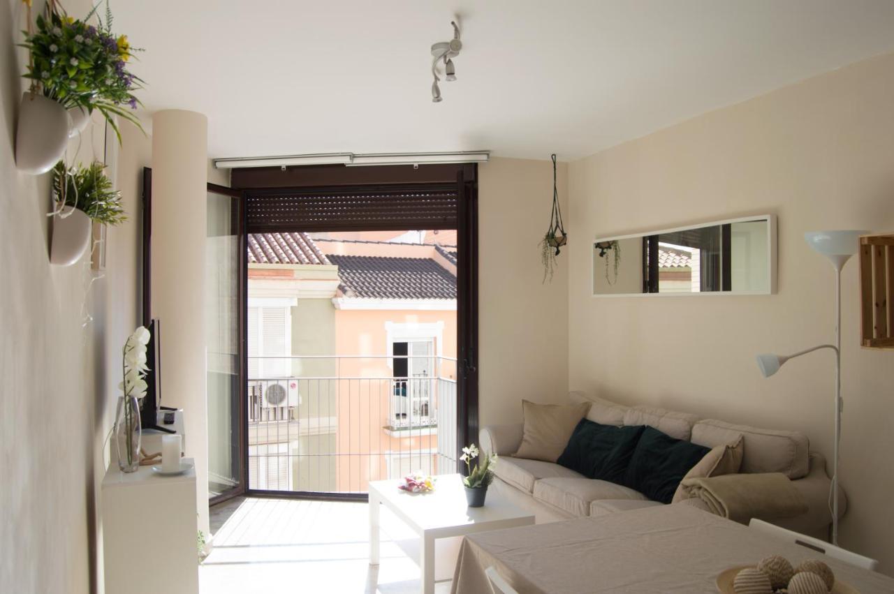 Luminoso Y Coqueto Apartamento En Málaga Exterior foto